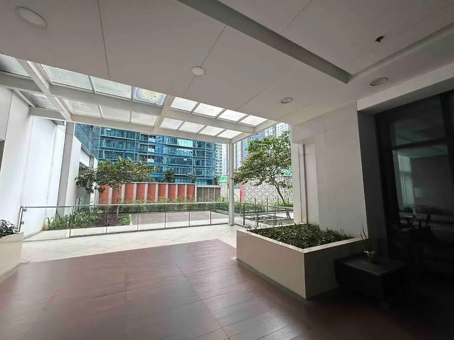 1-Bedroom Glass View Suite Beside Grand Hyatt Bgc Manila 0*,  Philippines