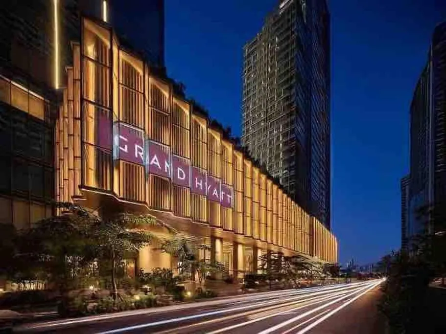 1-Bedroom Glass View Suite Beside Grand Hyatt Bgc Manila 0*,
