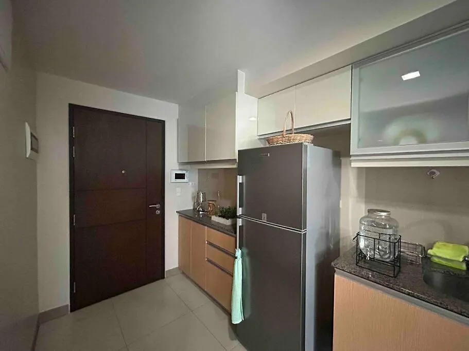 1-Bedroom Glass View Suite Beside Grand Hyatt Bgc Manila 0*,  Philippines