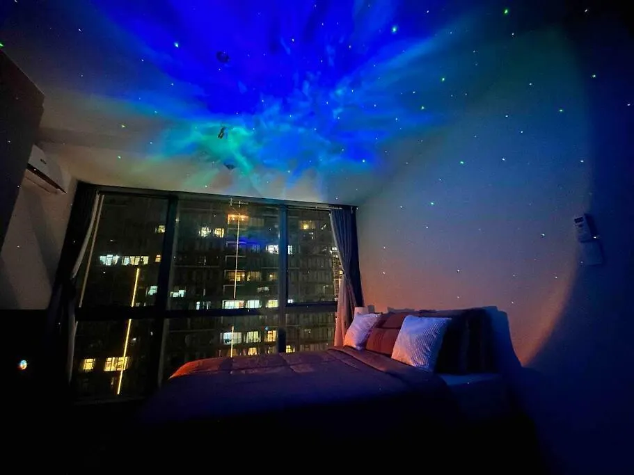 1-Bedroom Glass View Suite Beside Grand Hyatt Bgc Manila Apartment