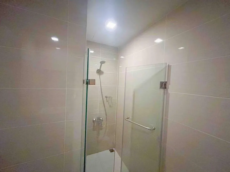 1-Bedroom Glass View Suite Beside Grand Hyatt Bgc Manila Philippines